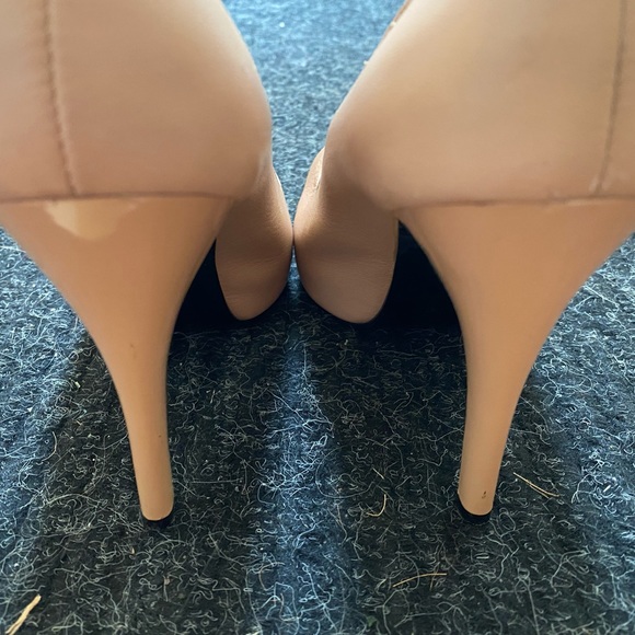 Nude Greenwich Village peep toe pumps sz 6.5 - Picture 6 of 6
